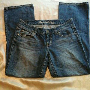 American Eagle 8 short jeans